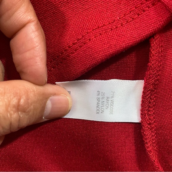 J. Jill Dress mini Woman’s Medium Feminine Modest  Long Sleeve Red Crew neck - Picture 4 of 6